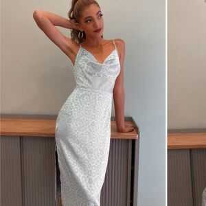 Boutique Silver Leopard Print Sateen dress